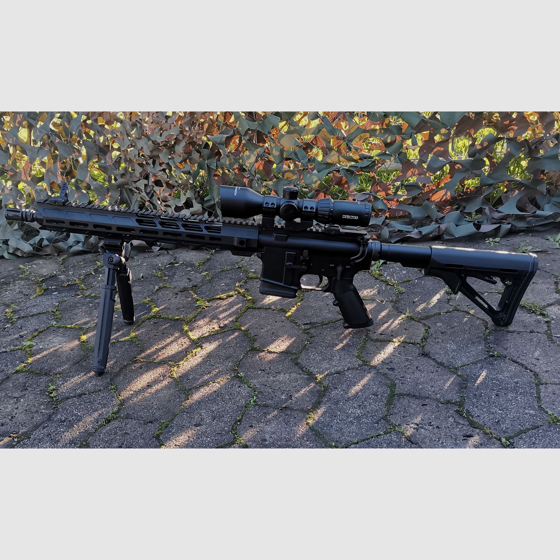 BM Custom AR15 carabine semi-automatique 16" .223 Rem Magpul bipied