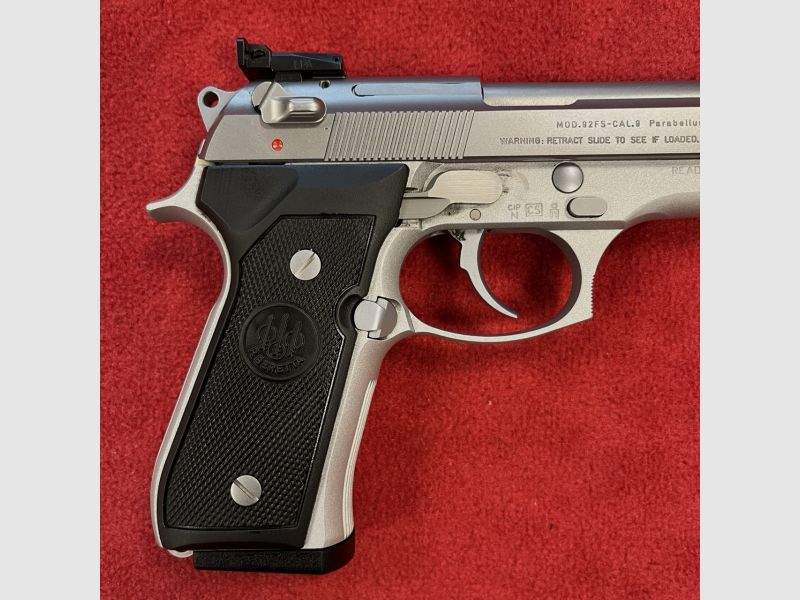 Beretta 92FS - Kal. 9mm Luger mit Koffer & Ersatzmagazin