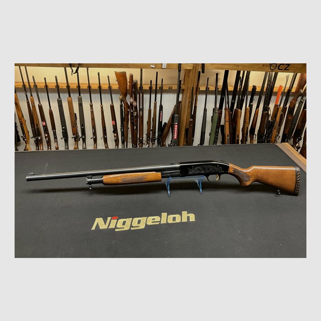 Mossberg Without 12/76