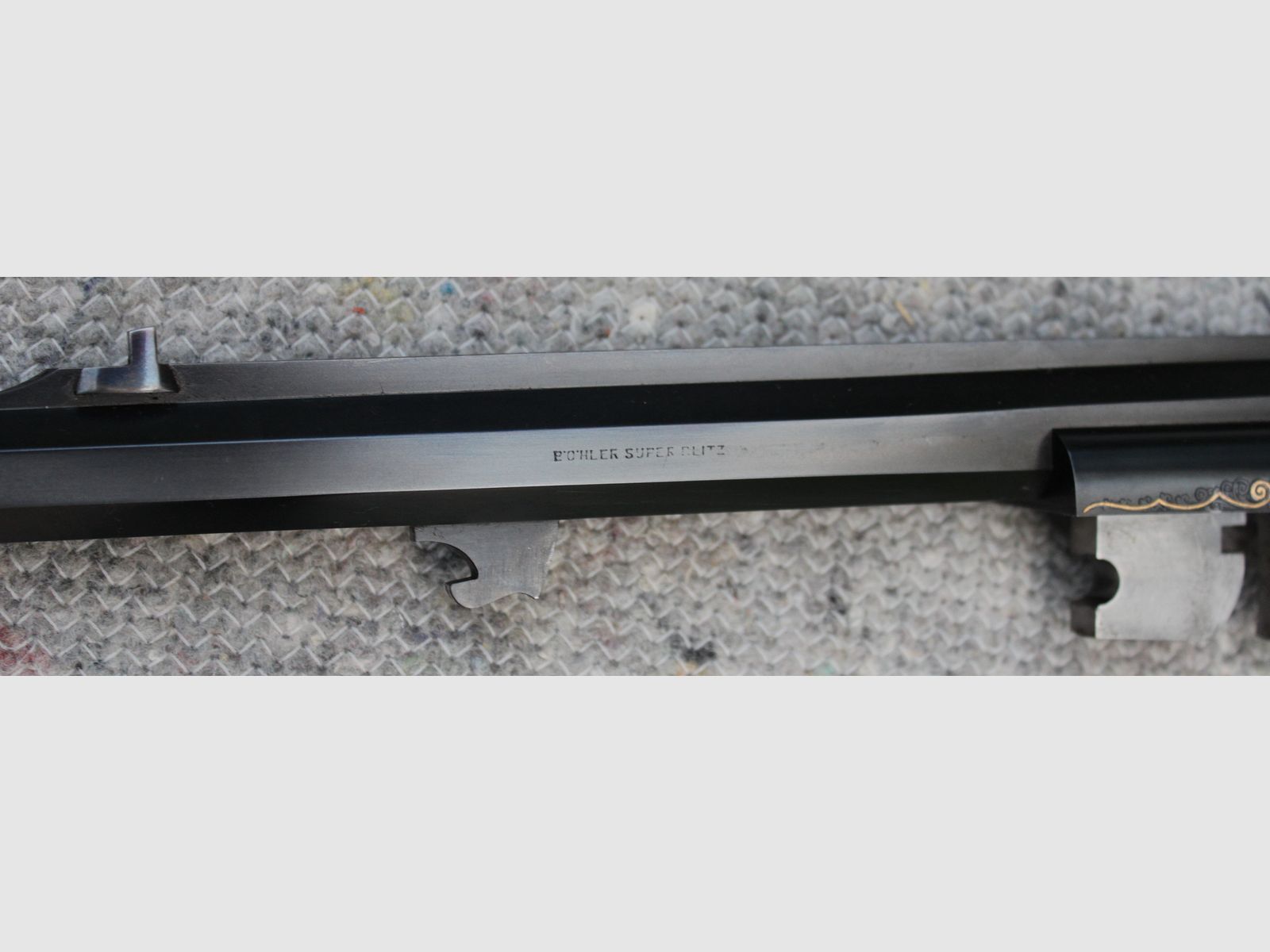 FERLACH RIFLE DE LUJO PARA CAZA DE PATOS 9,3X74R