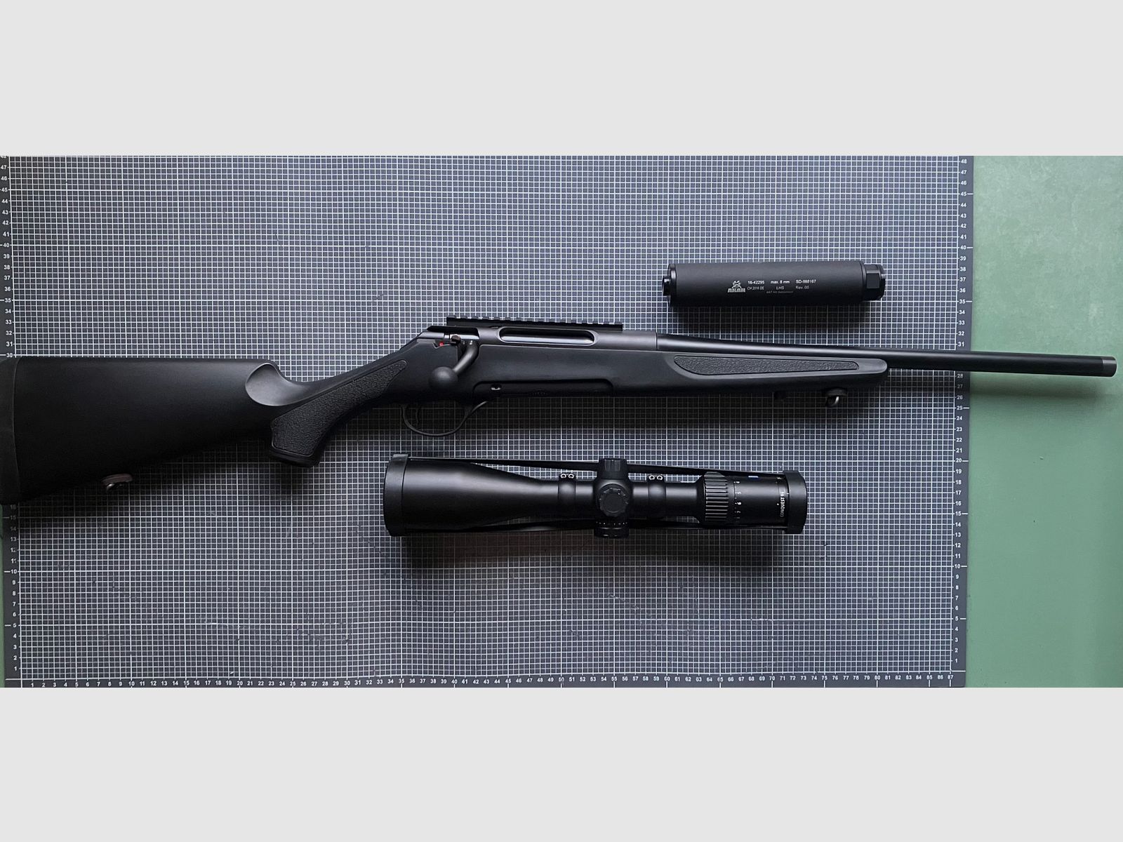 Haenel Jäger 10 Compact SD + Zeiss 3-12x56 + Schalldämpfer Jungjägerpacket Waffenschrank