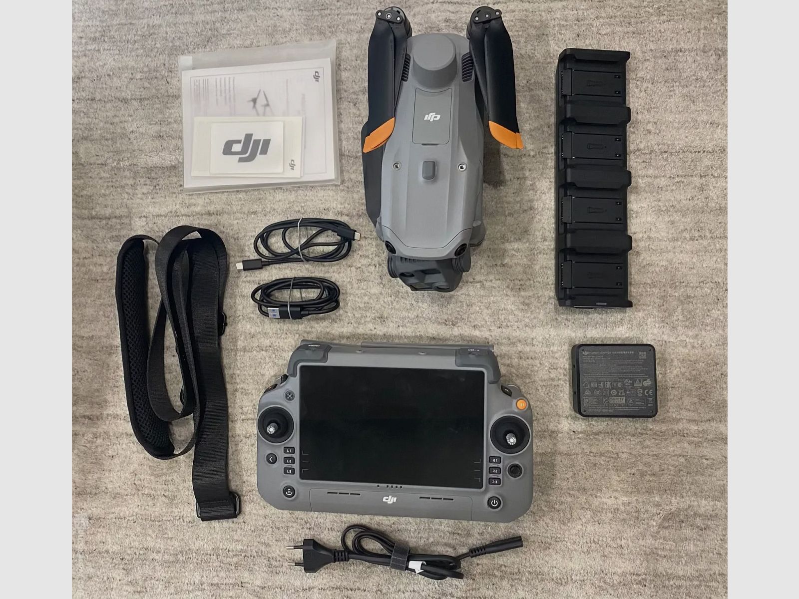 DJI Matrice 4T – dron termowizyjna, ratowanie saren, pełny zestaw w walizce