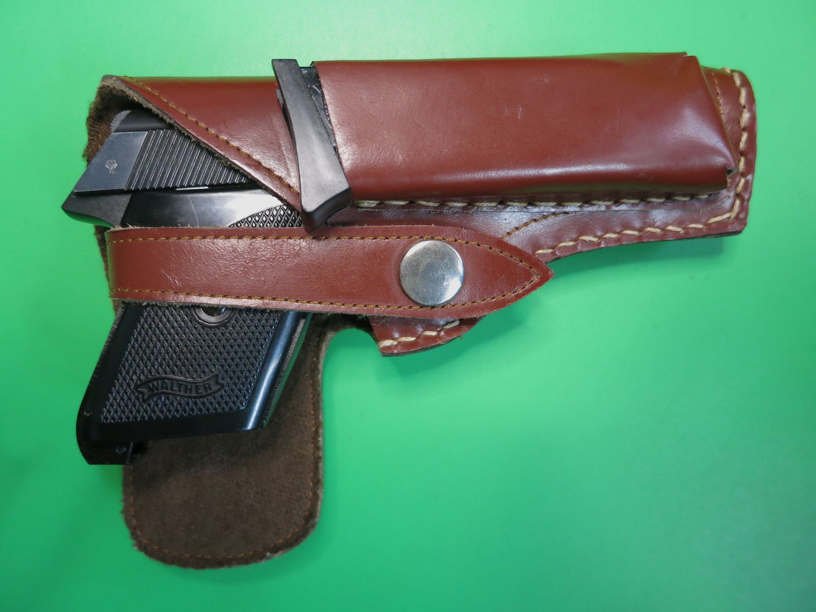 Gürtel-Holster für Taschen-Pistole wie Walther TPH, Kaliber .22lr oder ähnliche