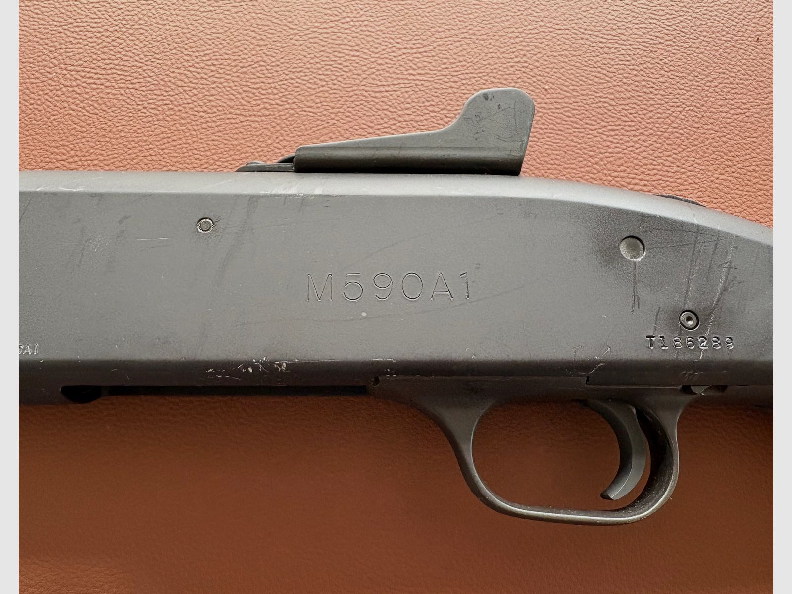 Mossberg M590A1 Repetierflinte Kaliber 12