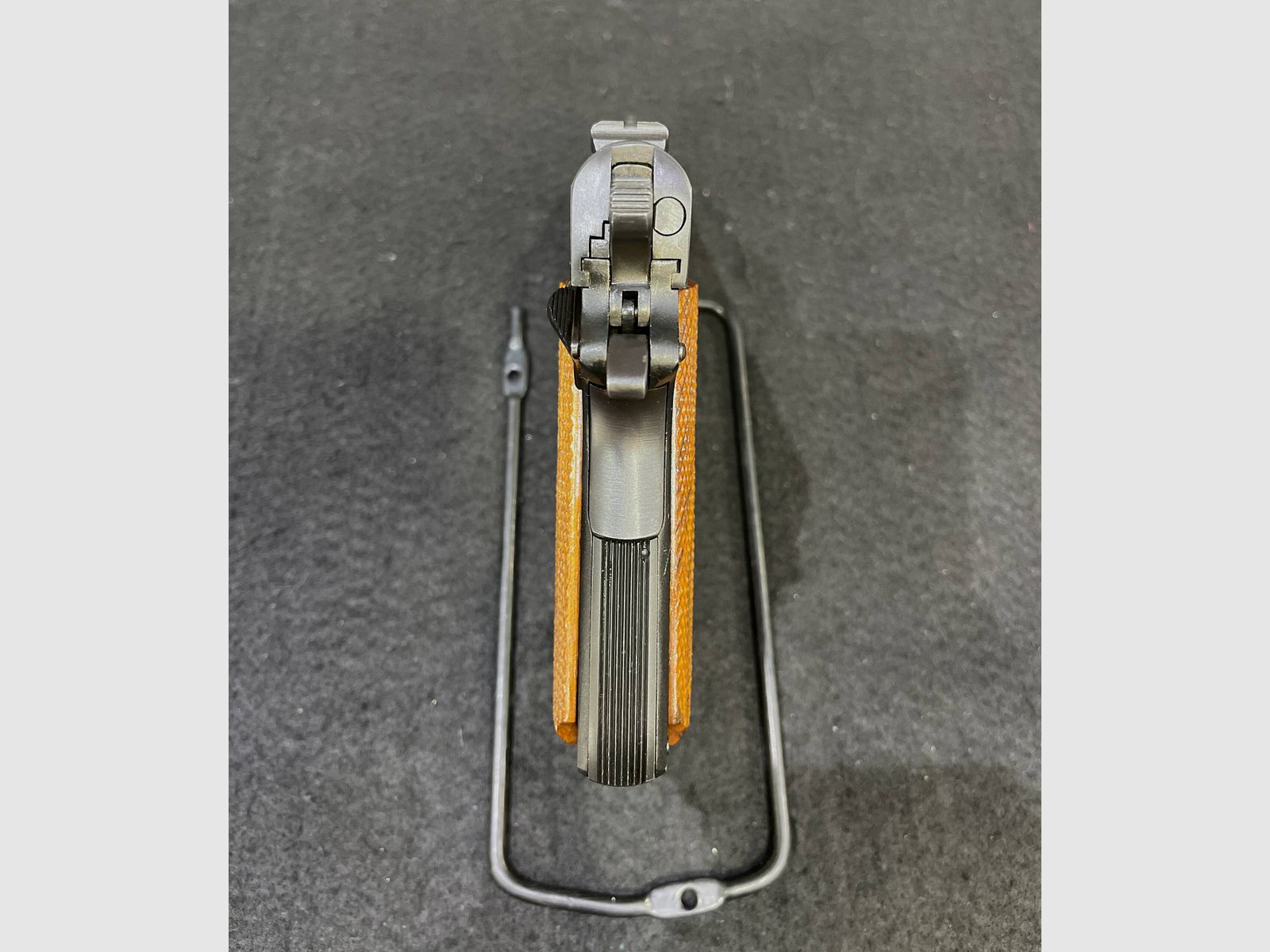 COLT COMMANDER, image 33 sur 34