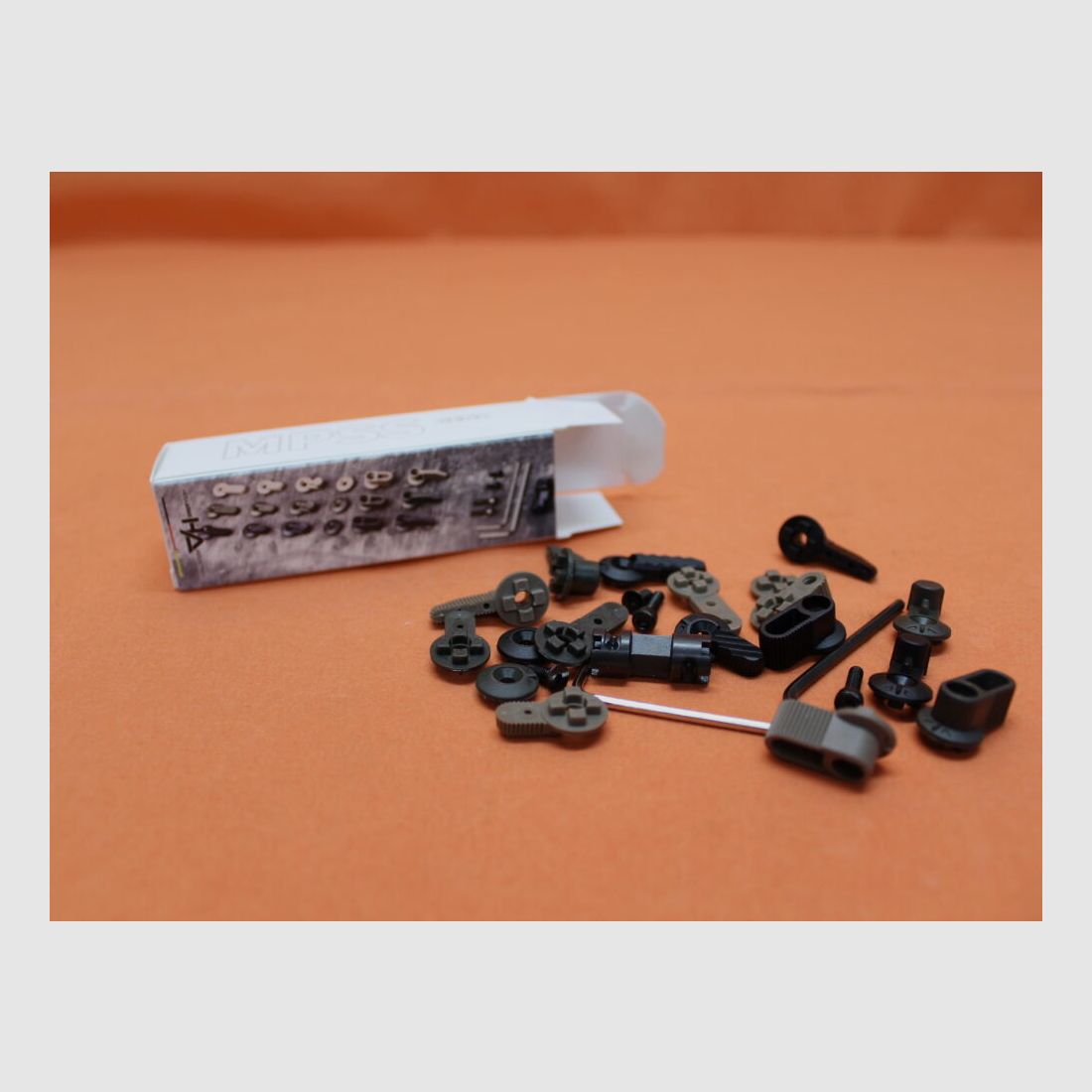 HERA AR-15: HERA MPSS (11.06) Semi Auto Multi Purpose Safety Selector/ beidseitige Sicherung 45°/ 90°, Bild 1 von 4
