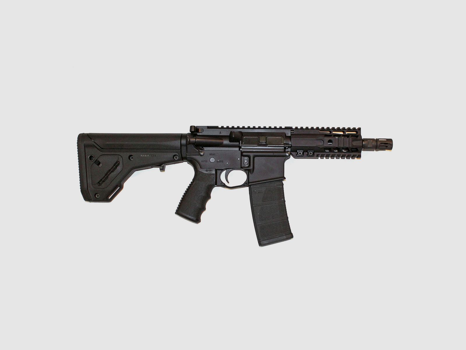 AR-15 ANDRO CORP 300 blk, image 1 sur 2