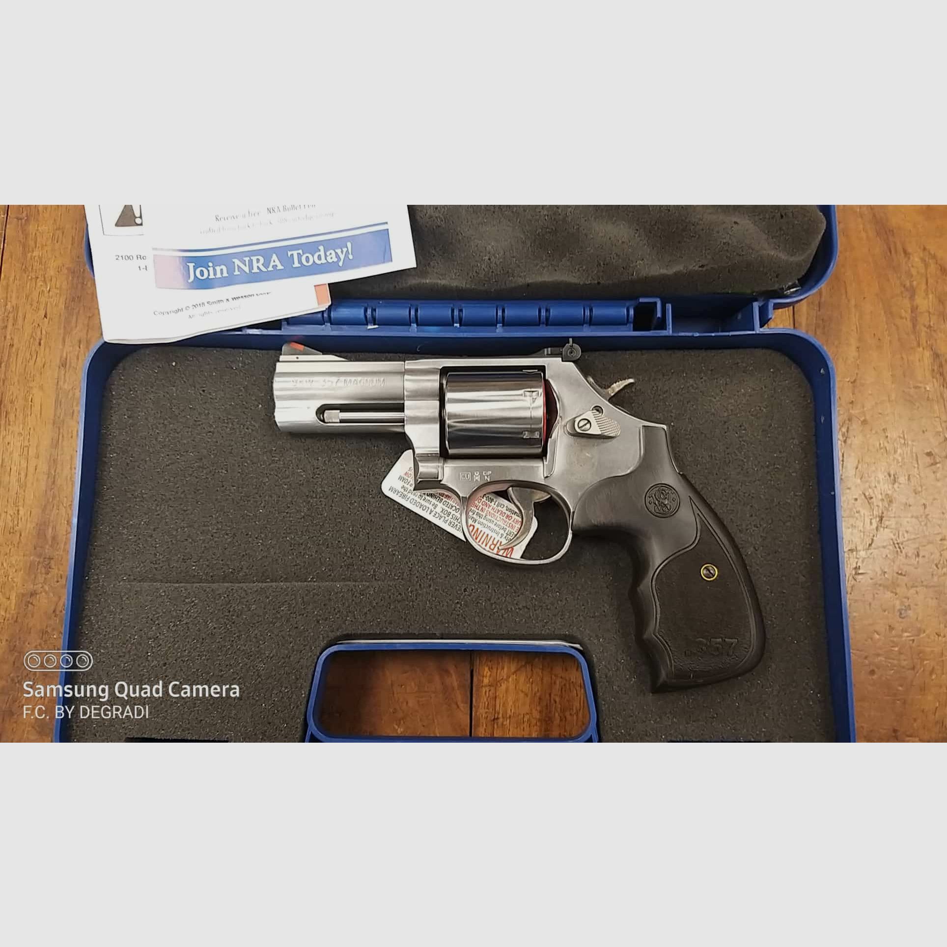 SMITH & WESSON Revolver Mod. 686 PLUS ‘3 INCH, afbeelding 3 van 4
