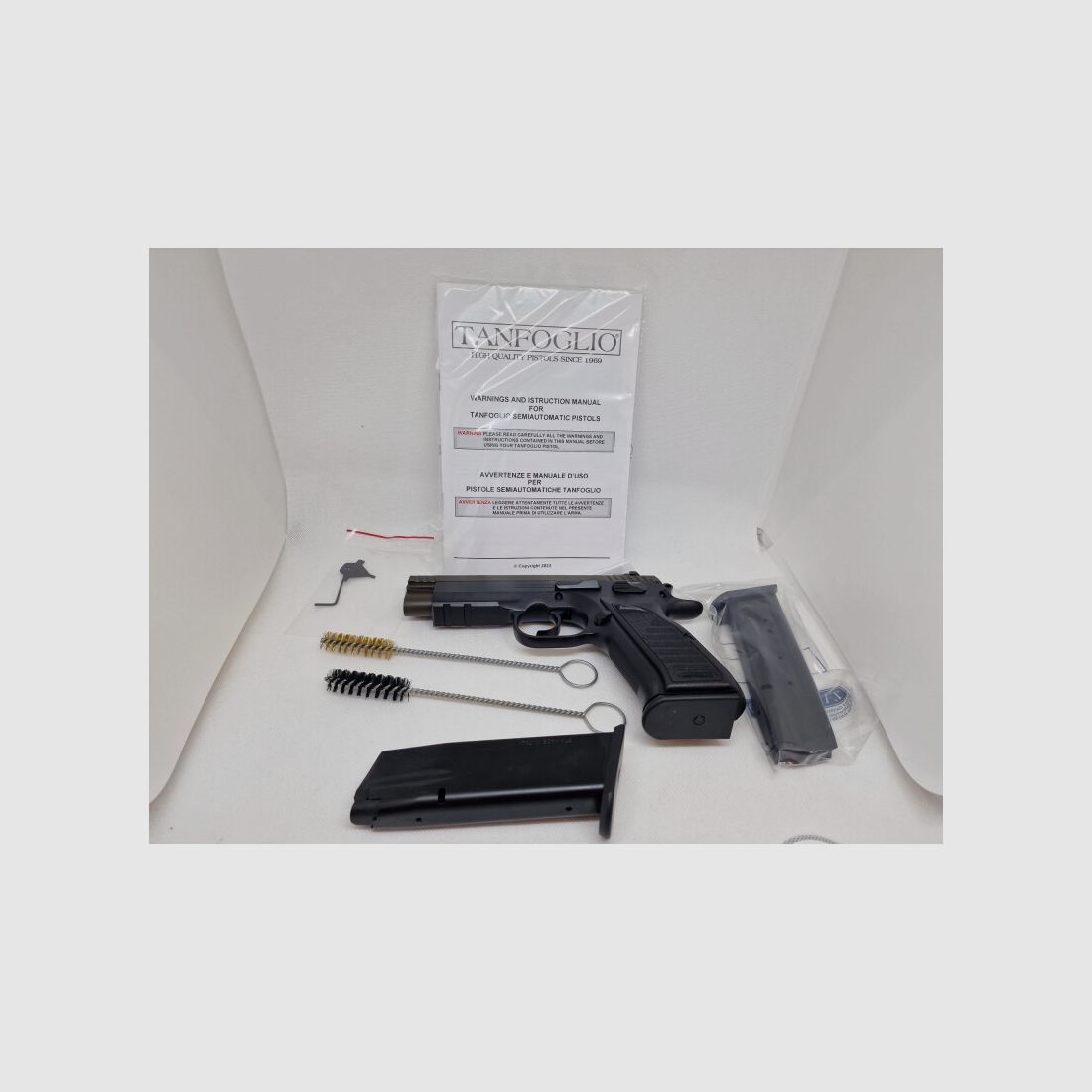 Tanfoglio Combat F z systemem wymiennym, zdjęcie 4 z 10