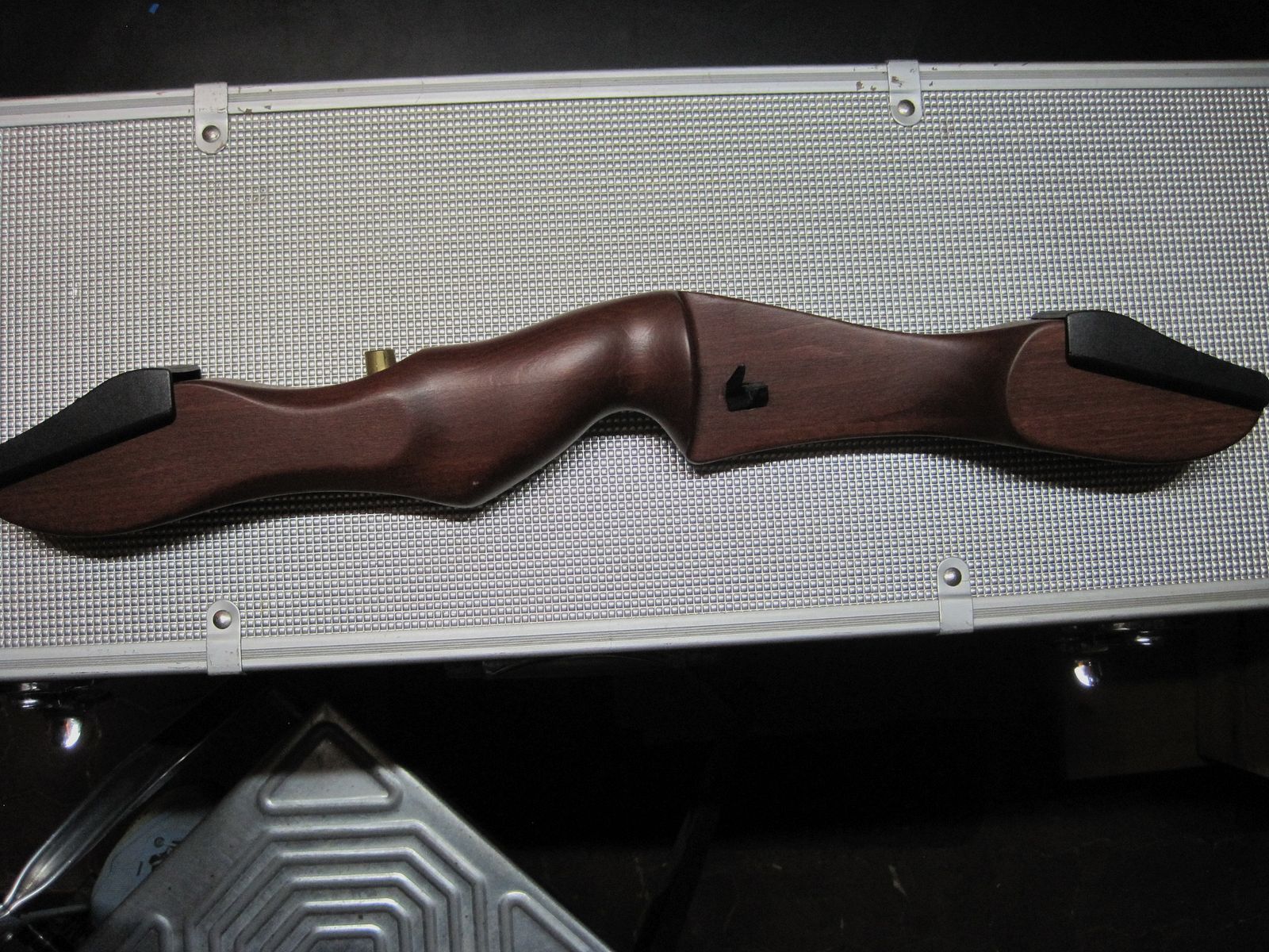 Vender: Arco recurvo diestro con brazos de lanzamiento UUka 1000