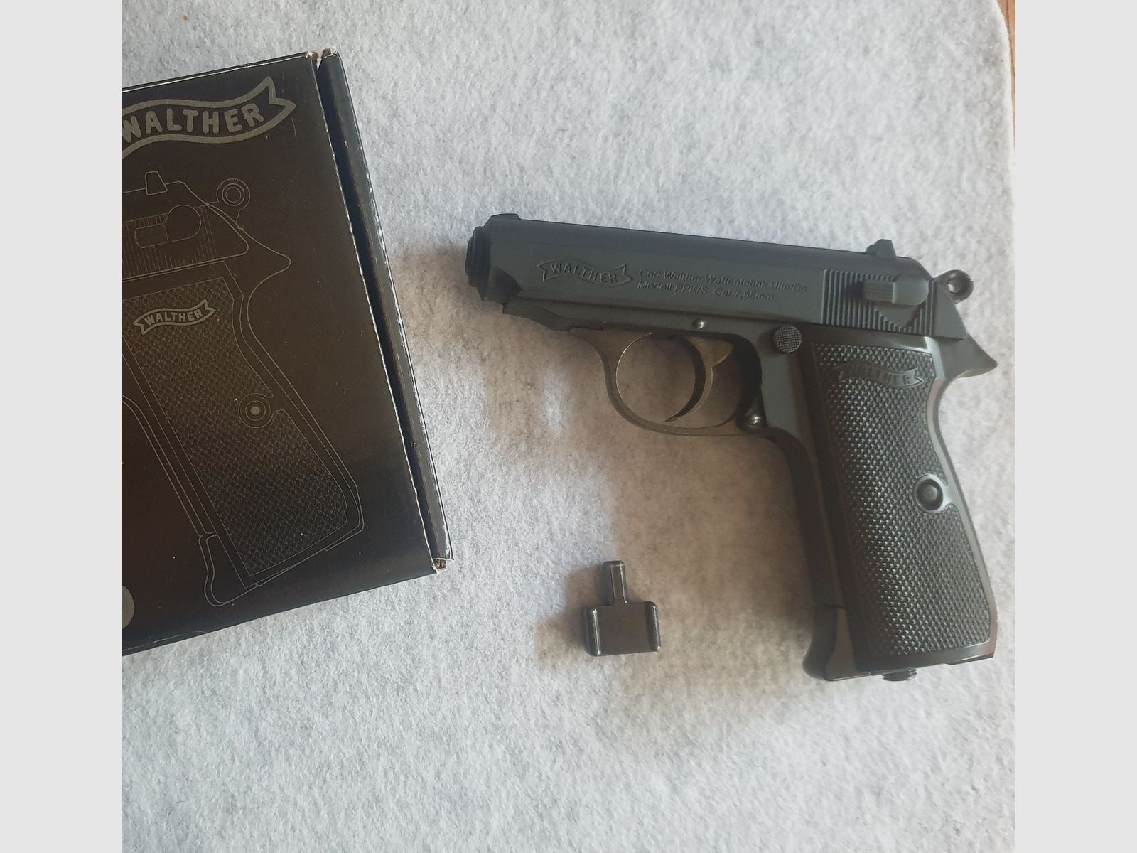 Walther PPK/S CO2-pistool met blowback 4,5 mm BB