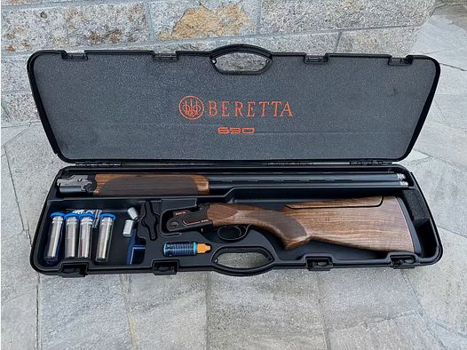 Beretta 690 Sporting Black Edition AS (einstellbarer Schaft) Kal. 12/76 – Top Zustand – inkl. Zubehör