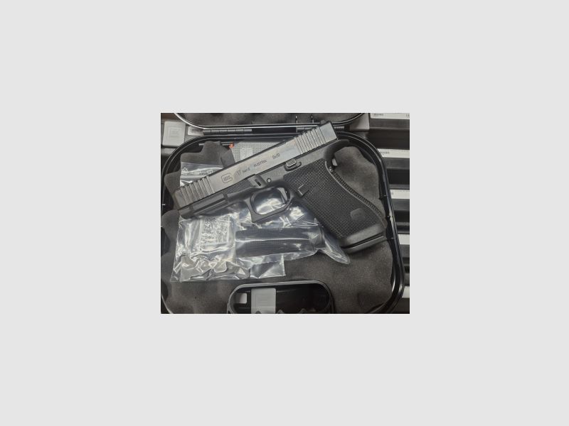 Glock 17 Gen 6 OR 9mm Luger