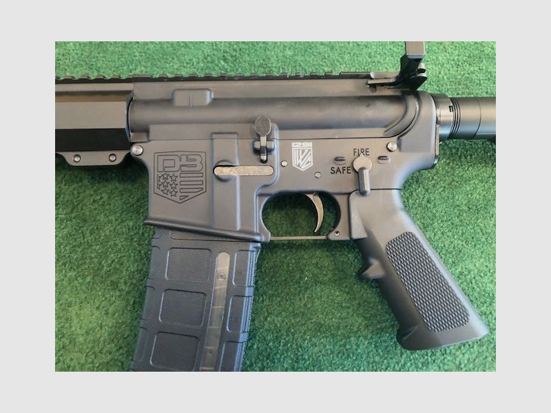 DIAMONDBACK DB15 CARBON SERIES M-LOCK 5,56, immagine 5 di 7