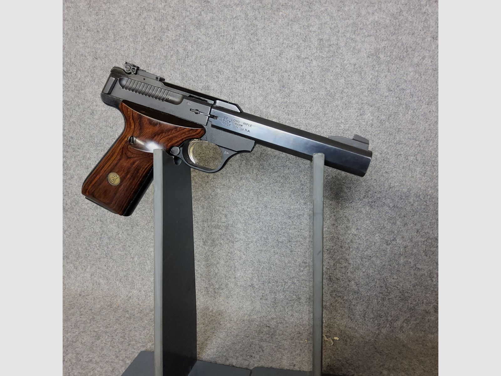 Browning Buck Mark