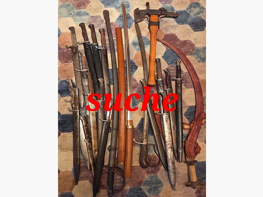 Bajonette Sabre Dague Couteau Épée Armes blanches Antiques historiques