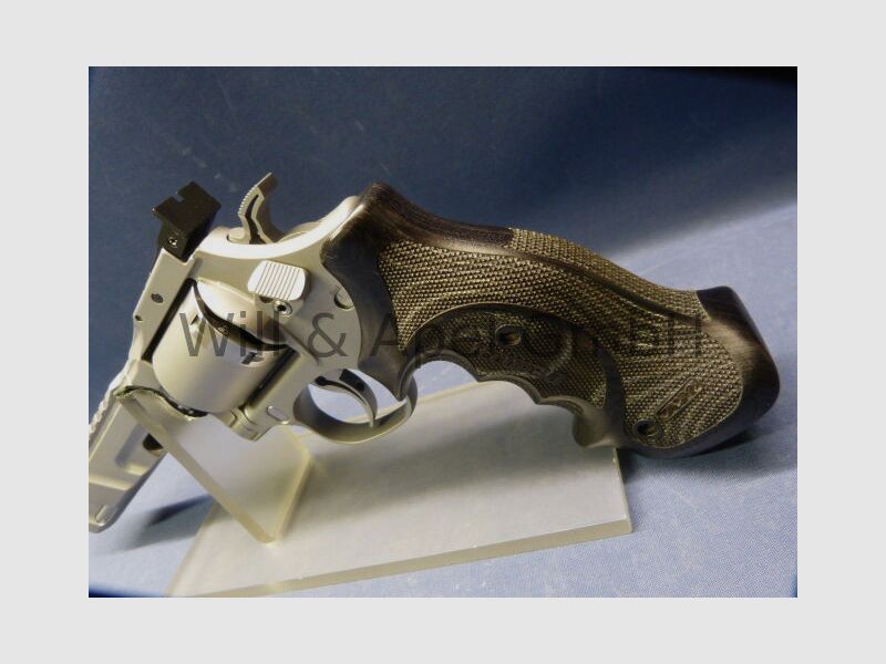 Armas Club 30 Will & Apel Club 30 RL Range HEAVY WEIGHT CHAMPION