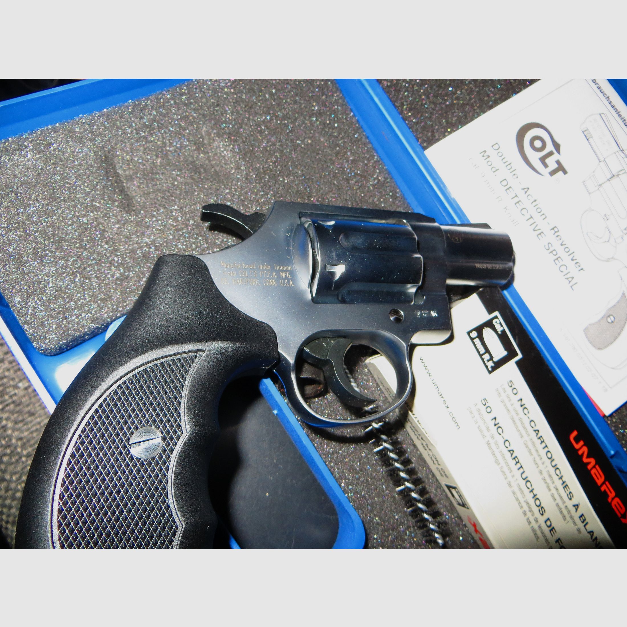 COLT Detective Spezial (Nickel) Cal. 380 RK (9mm) Knall (ungeschossen)