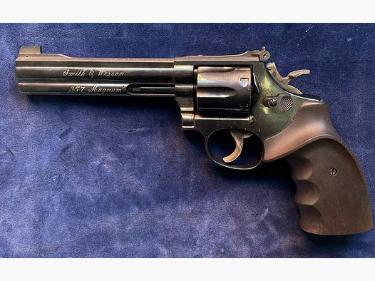 Smith & Wesson Target Champion 586 6"