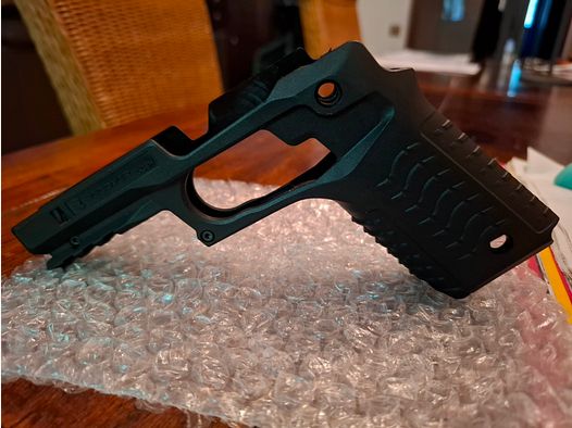 RECOVER TACTICAL, Griffschalen 1911