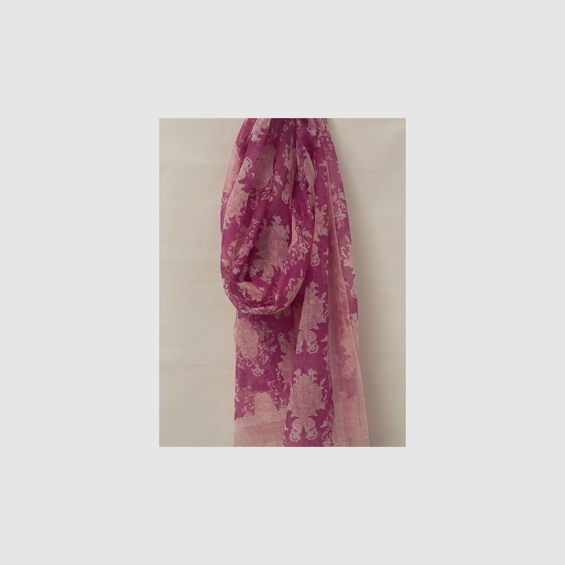 Sciarpa Habsburg piccola arabesque in rosa