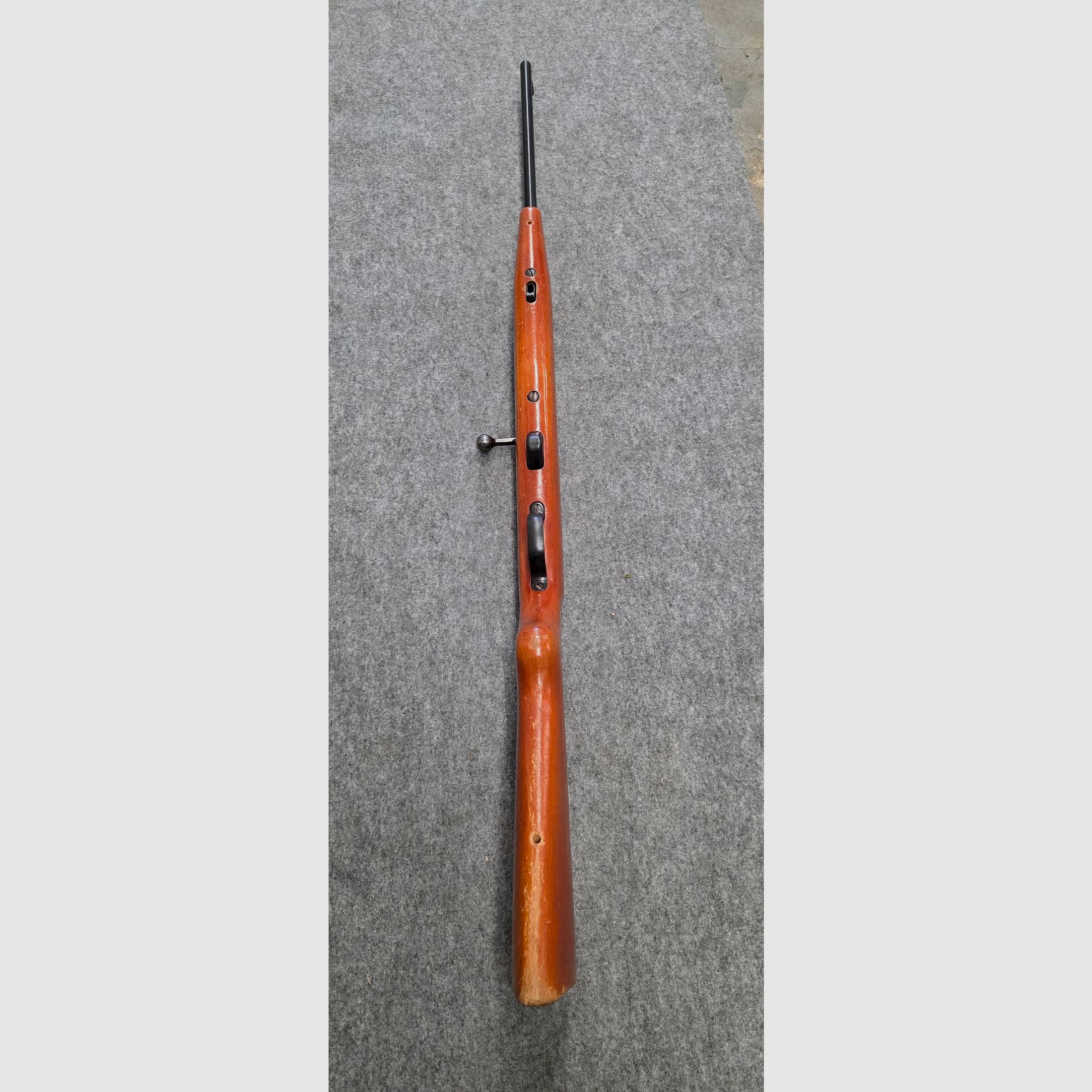 2.) Haenel Mod. 310 con seguro de Bakelita, cargador Kirmes, carabina de aire Cal. 4.4mm