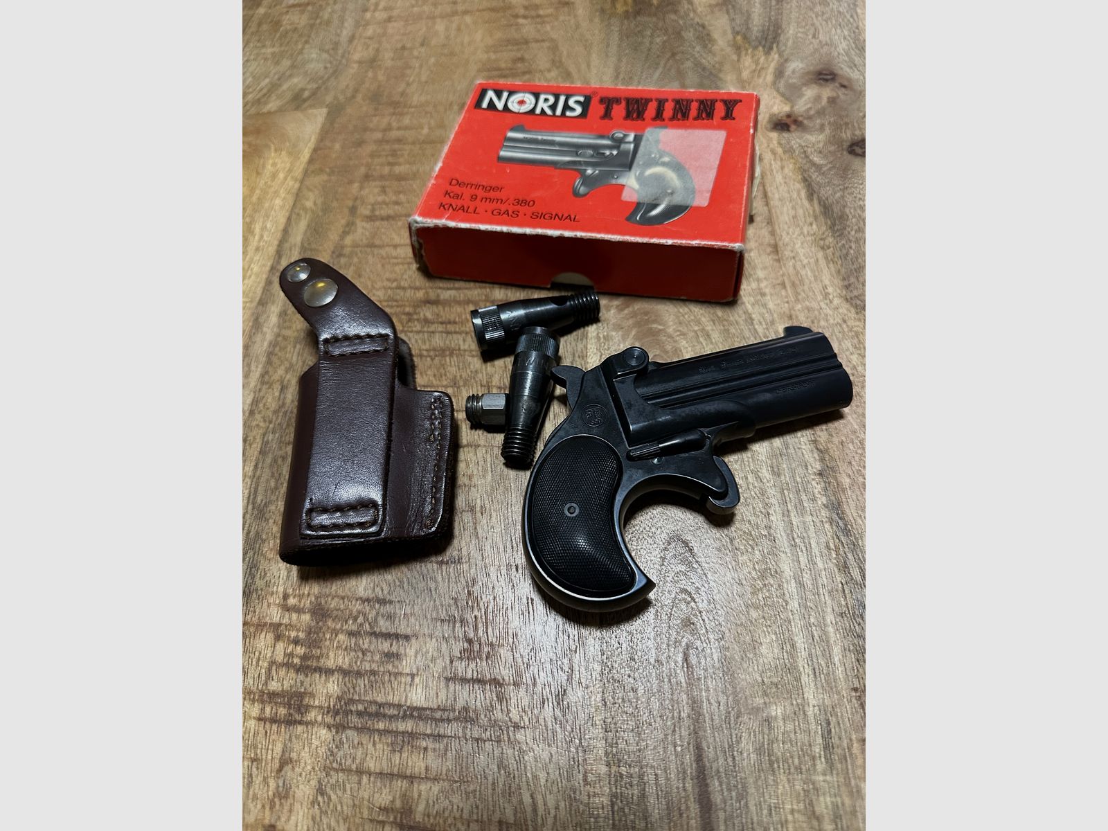 Noris Twinny Derringer cal. 9 mm Knall im Set