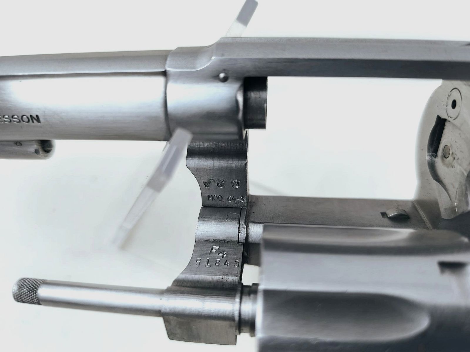 Revolver Smith & Wesson Model 64-3 cal. .38 Spec, image 2 sur 6