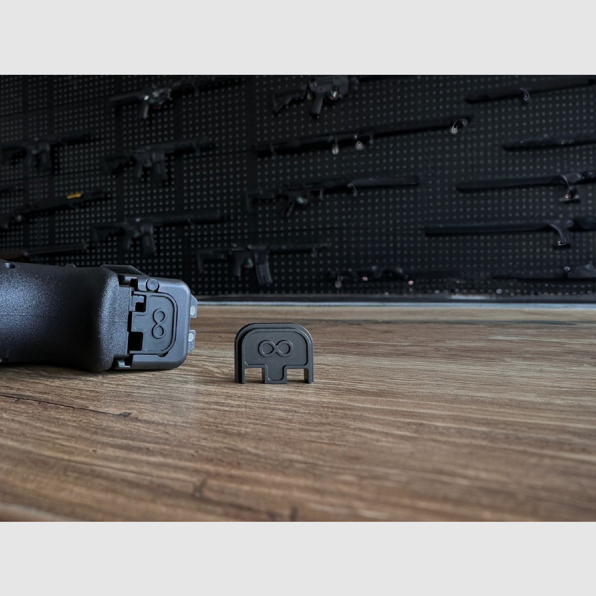 UNLIMITED DYNAMICS Glock Verschlussplatte Gen1-5 BLK, Bild 2 von 2