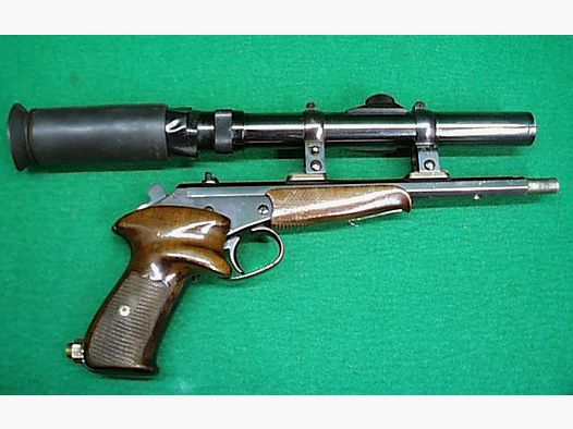 Einzellader-Pistole mit Zielfernrohr
