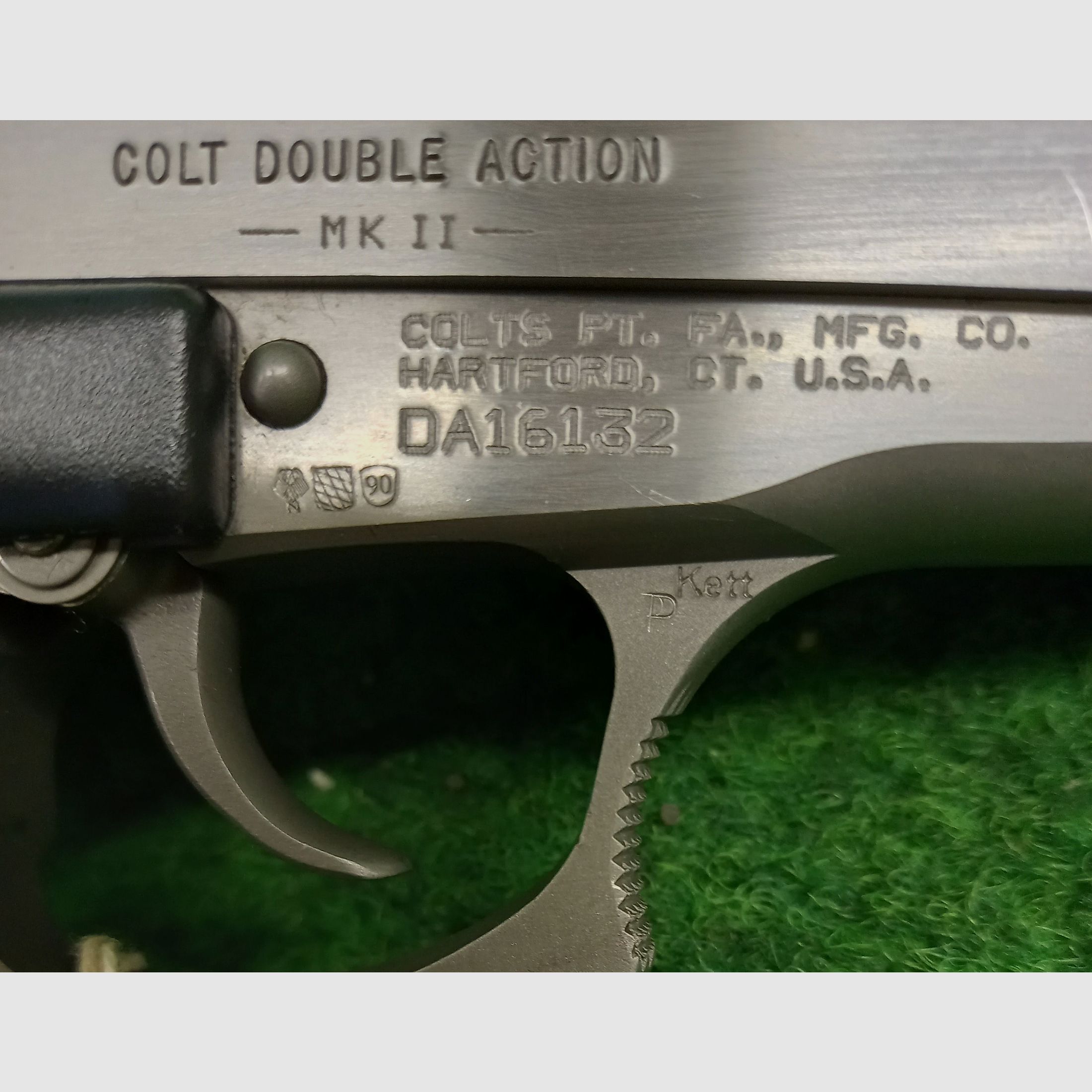 Pistola Colt Double Eagle en calibre .45 AUTO de acero inoxidable