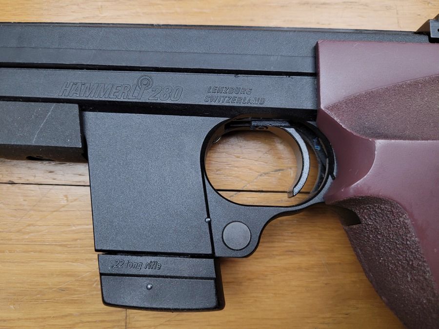 Sehr gute Hämmerli Pistole – Modell P280 – 2. Generation – Präzisionsschießen – Kaliber 22LR – ein Magazin – Schöne Gelegenheit – TBE, Bild 4 von 13