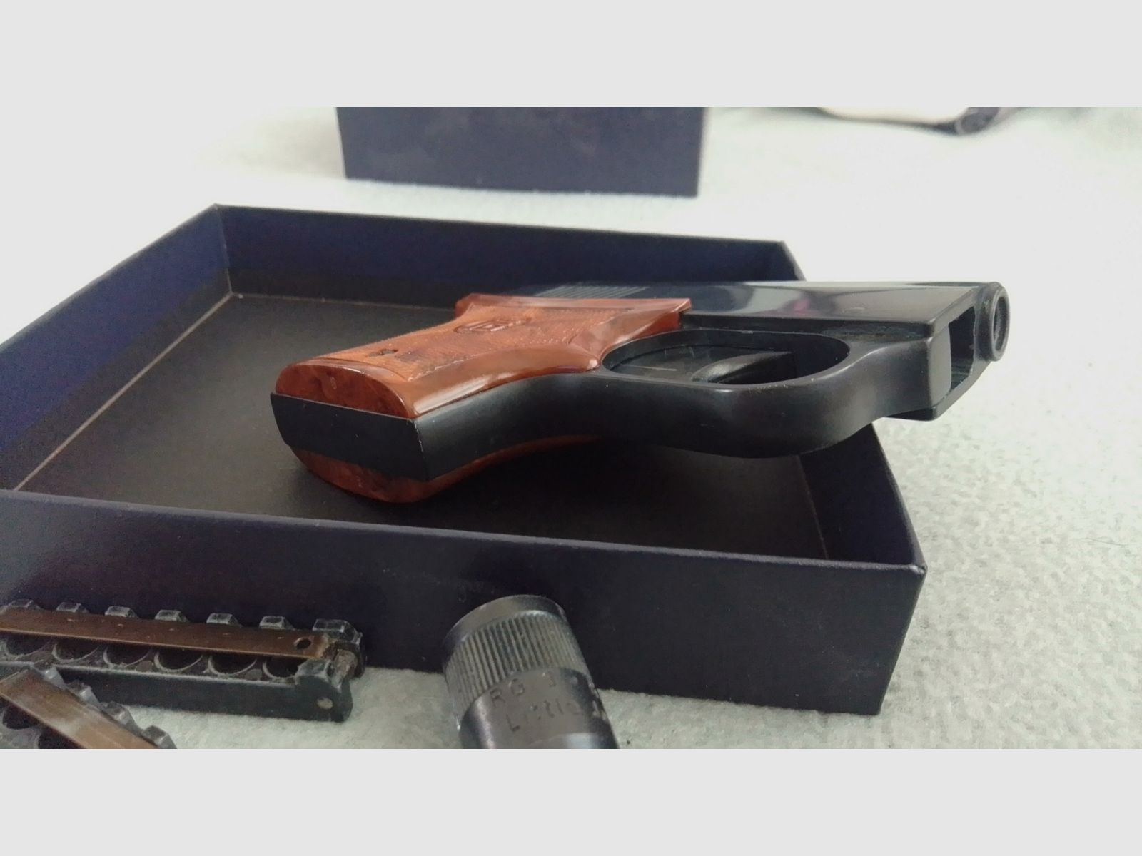 Röhm RG 3 Schreckschuss Pistole Kal. 6mm Flobert PTB 33 Taschenpistole Startpistole RG3