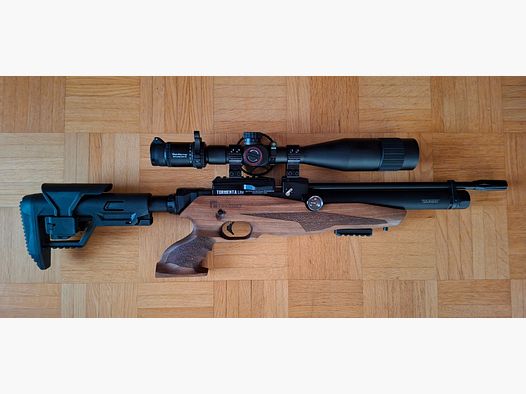 Reximex Tormenta W Lite PCP air rifle 4.5 mm (P18)
