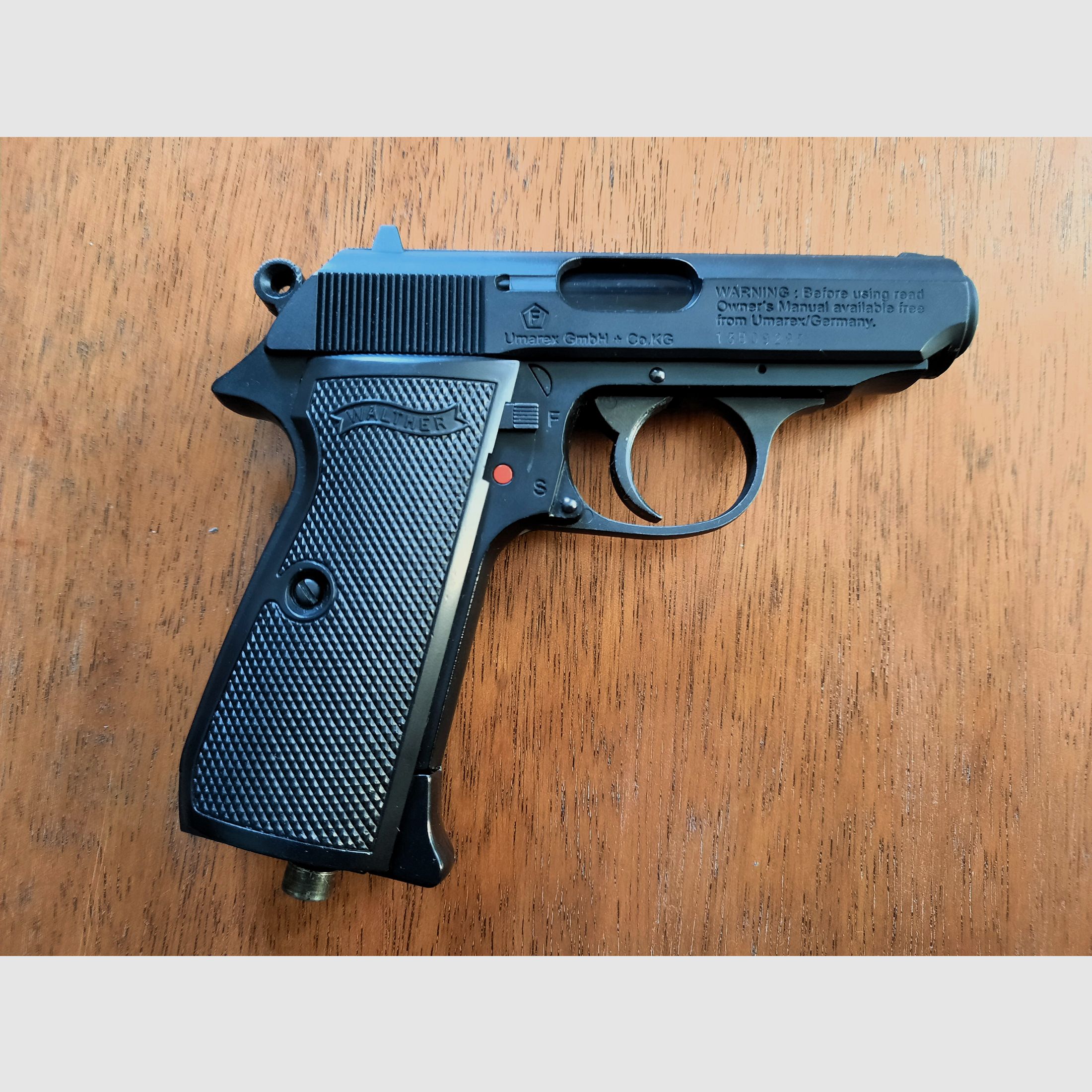 WALTHER  PPK/S   Co2  - BLOW BACK