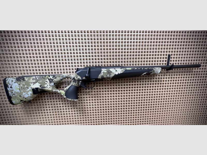 BLASER R8 ULTIMATE HUNTEC CAMO / DIFERENTES CALIBRES / LL 52cm / M15x1 / DISPONIBLE INMEDIATAMENTE