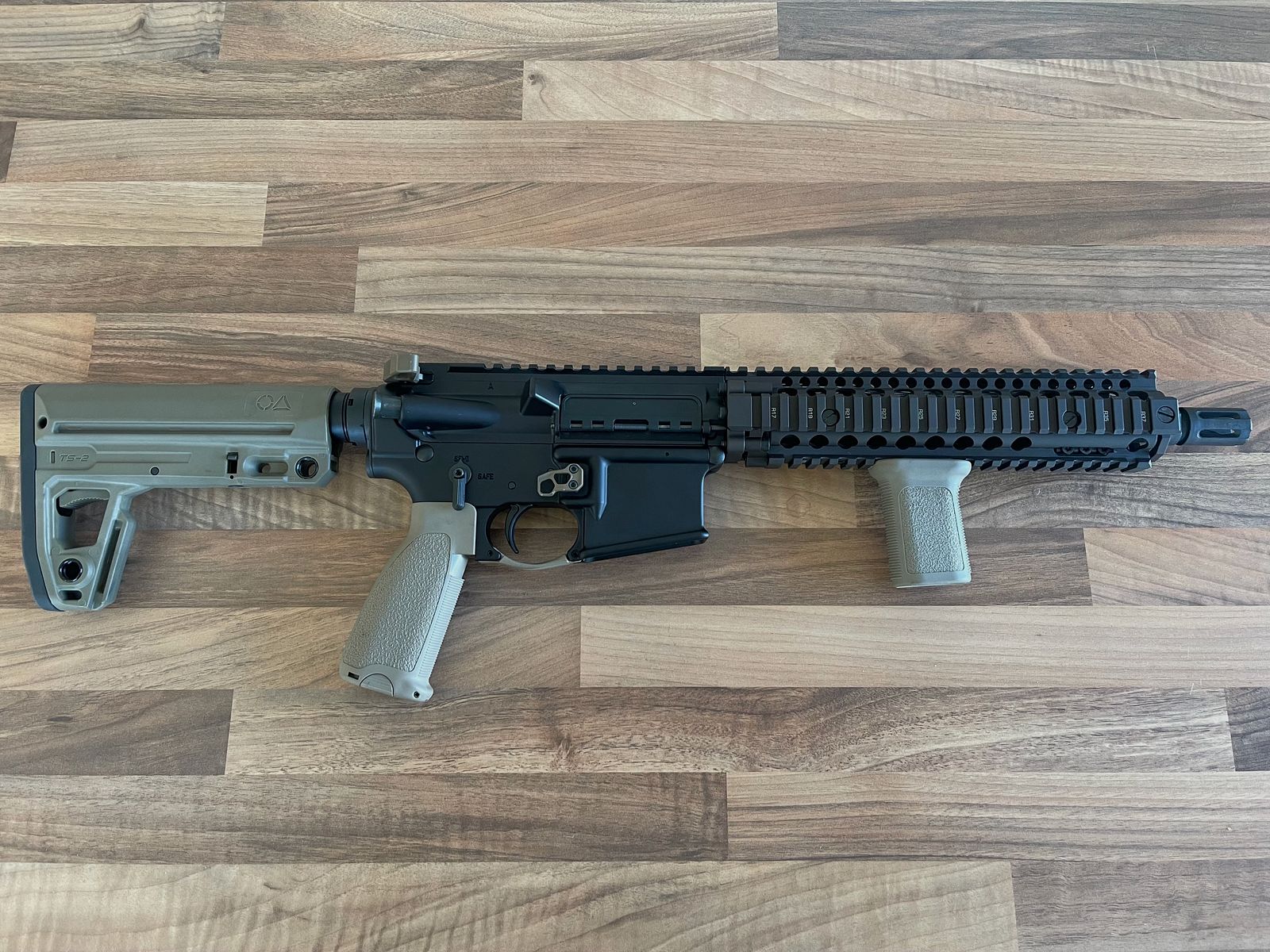 Daniel Defense MK18 Dualcolor Black/FDE