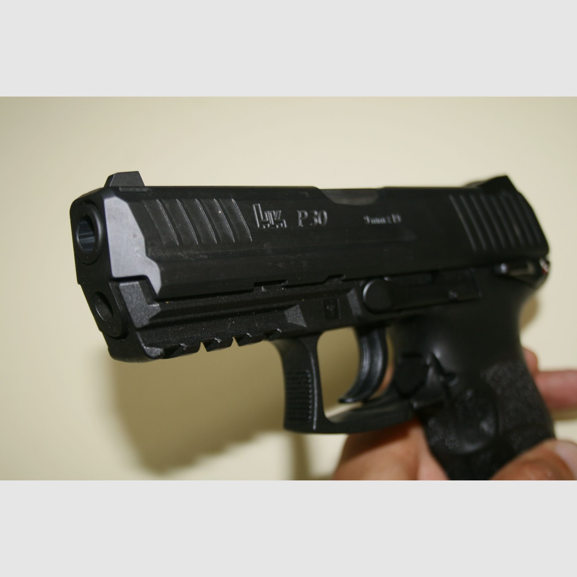 Pistole Heckler & Koch HK P30S-V3 Kal.9×19 (GEBRAUCHT), Bild 4 von 8