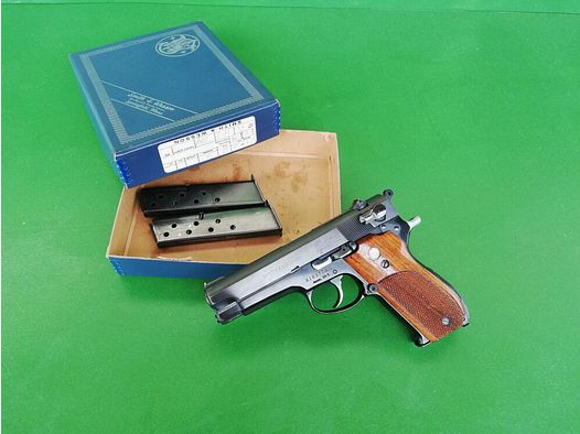 Smith & Wesson 39-2