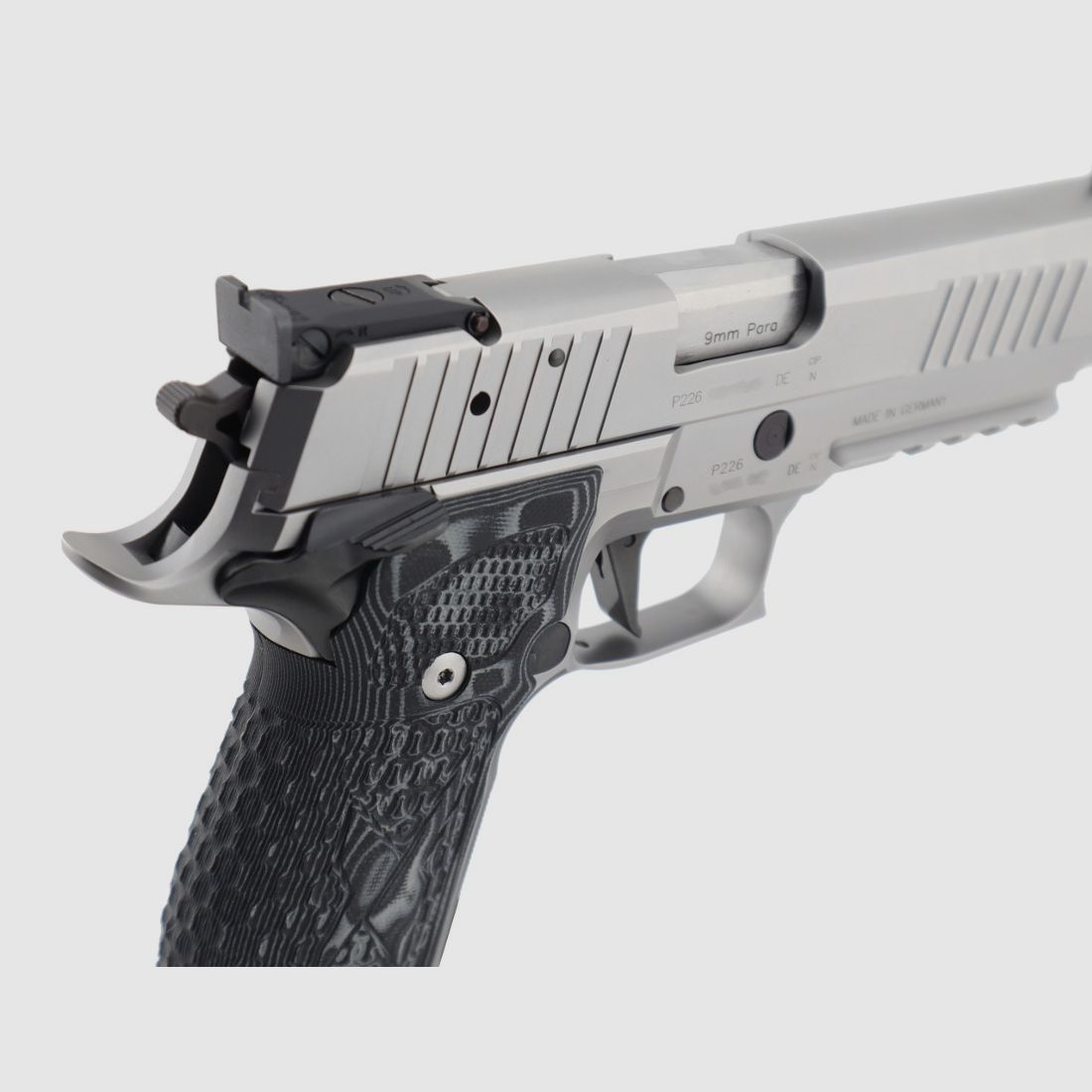  Sig Sauer P226 X-Five Supermatch aus deutscher Fertigung