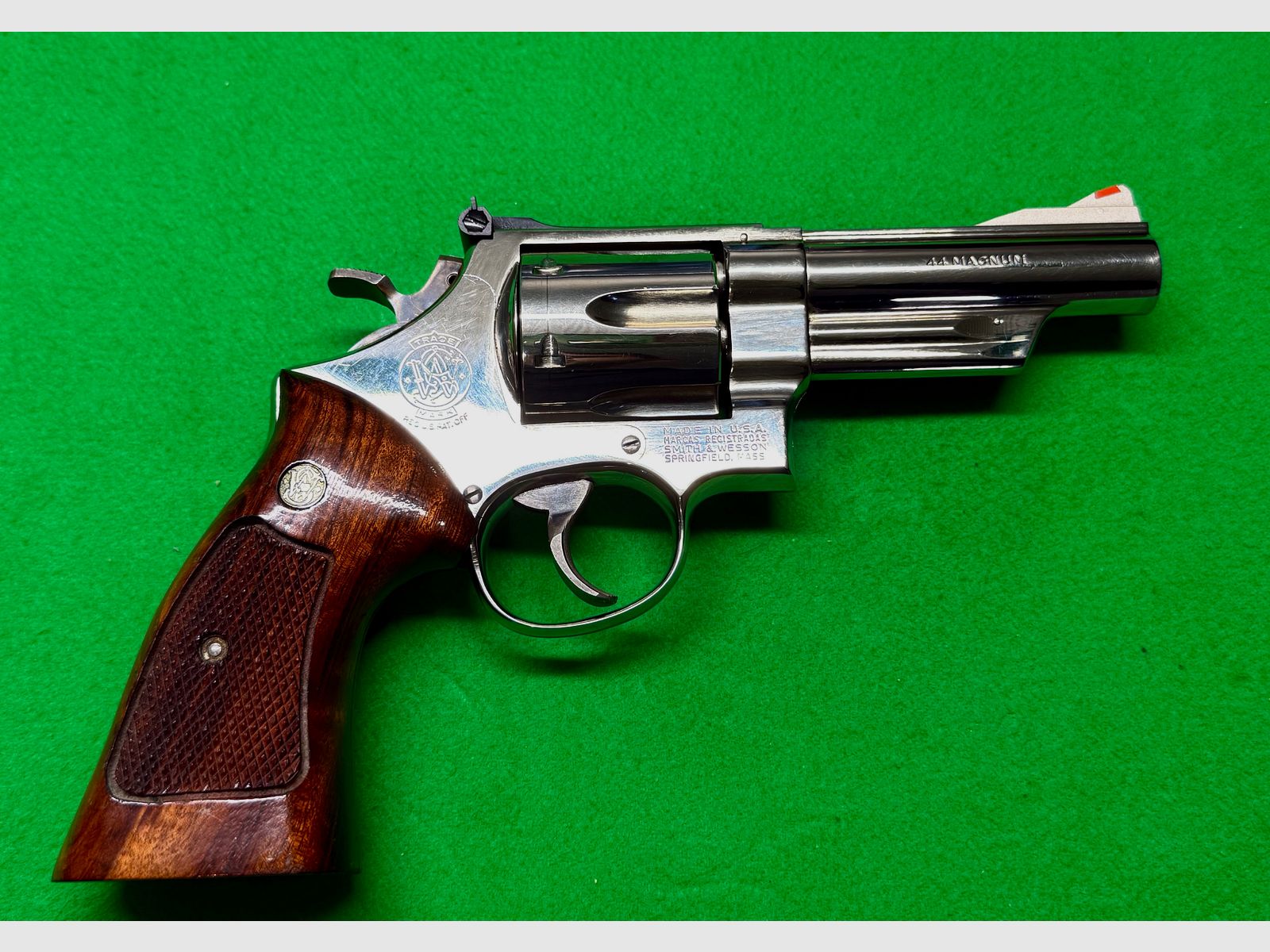 Smith & Wesson 29-2 - Kaliber .44 Mag