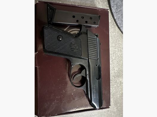 Pistole ERMA Werke Mod. EGP 75 S cal. 8 mm K . Komplett Set