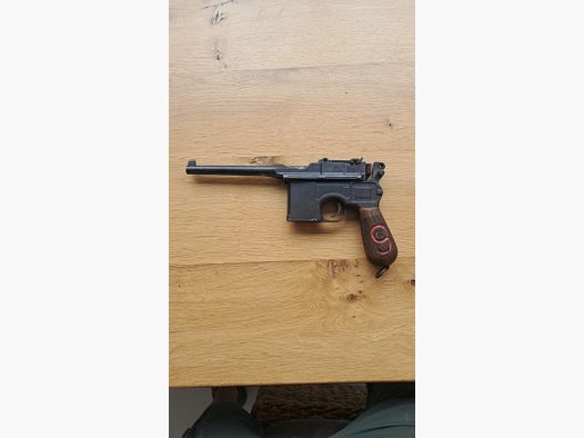 Mauser C96 red 9