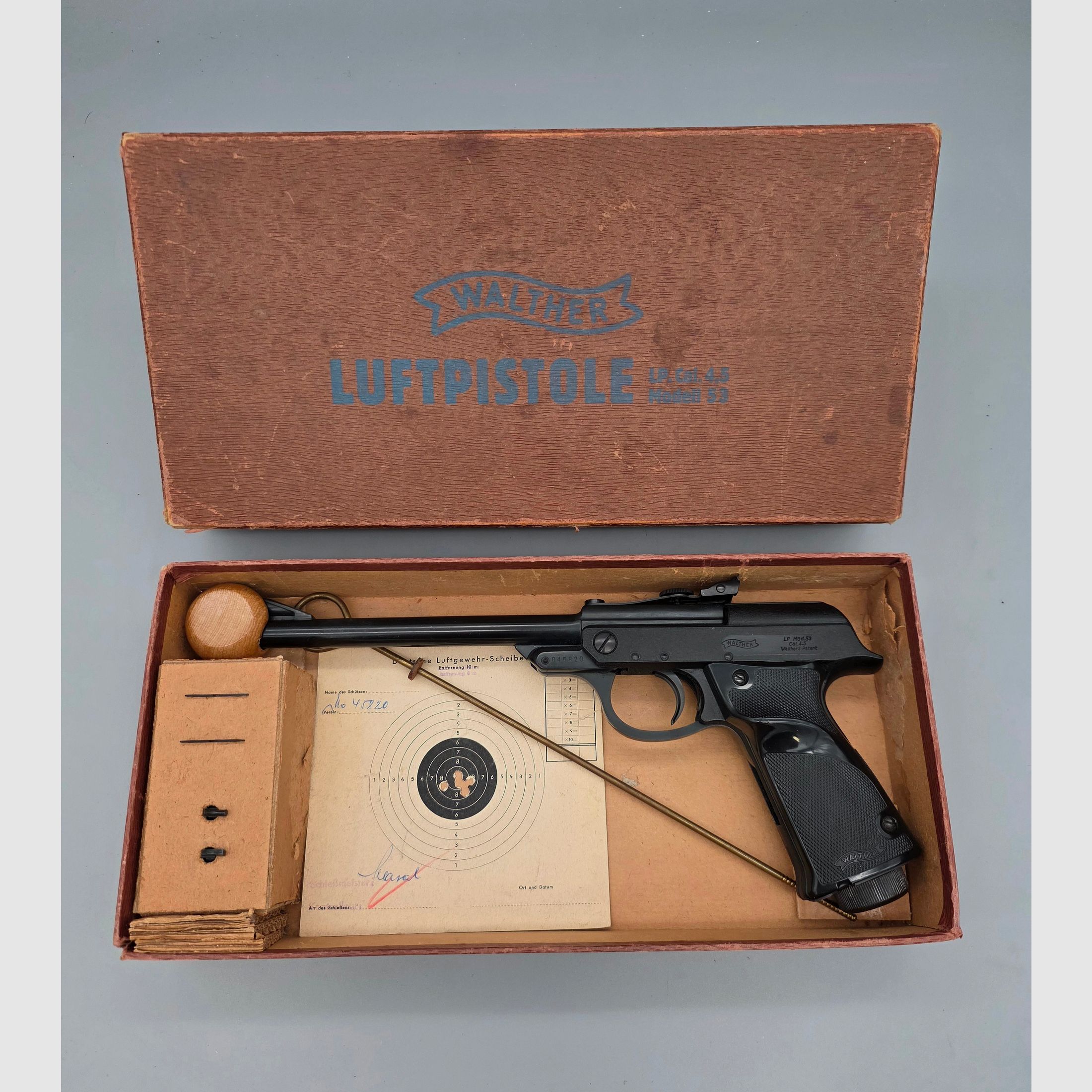 Ohne "F" !!! Luftpistole Walther Mod. LP 53 im OVP Karton u. Anschuss Scheibe aus den 60iger James Bond 007 