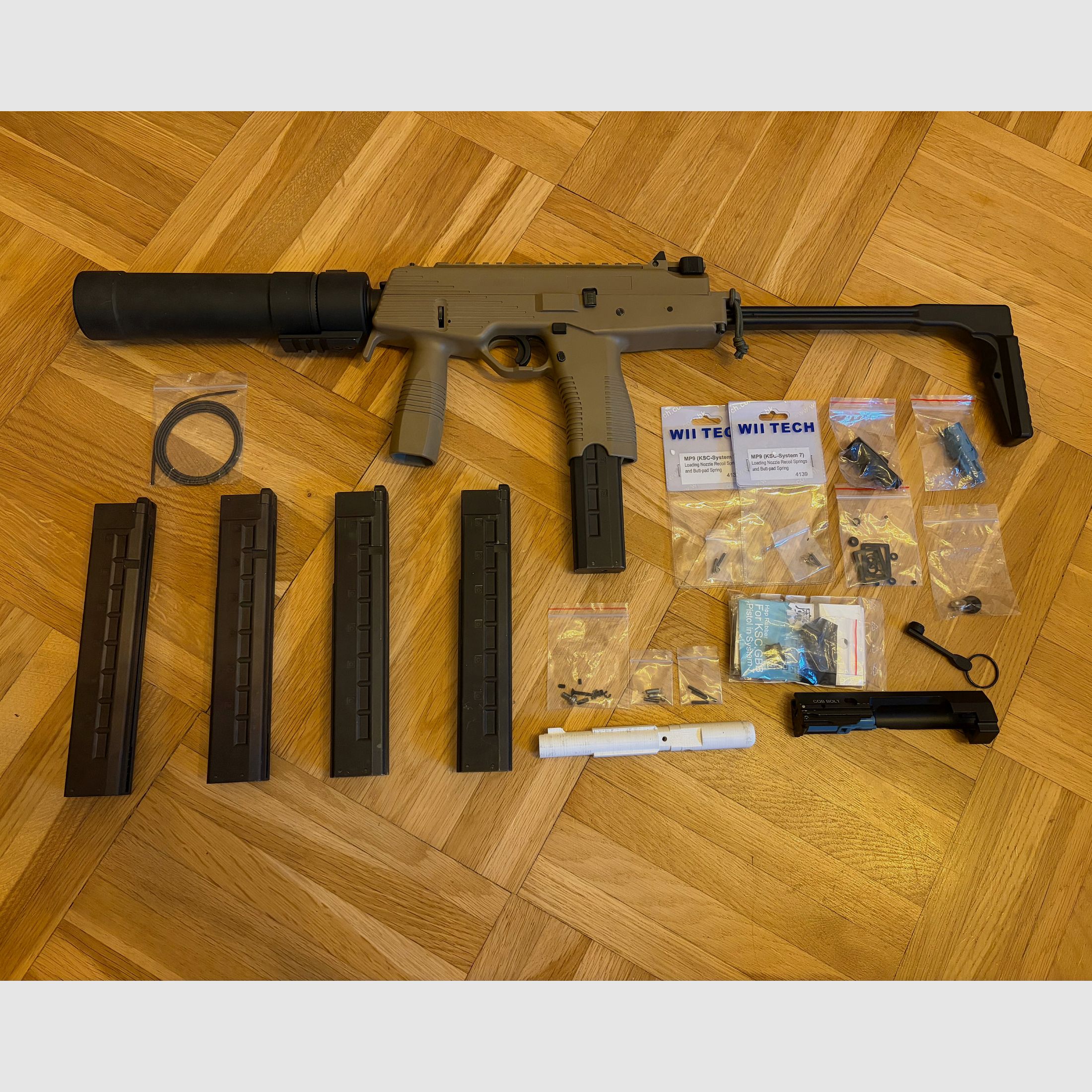 KWA B&T MP9 A1 GBB – 5 magazines, QD suppressor, CQB bolt & many spare parts – VB