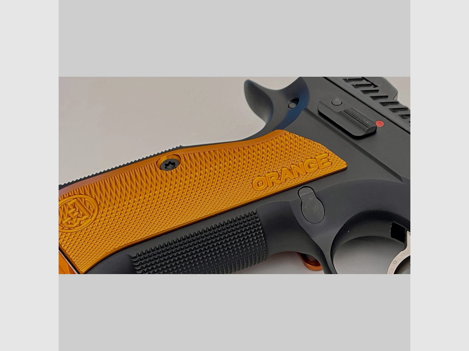 CZ Česká zbrojovka a.s. CZ SHADOW 2 Orange 9mmLuger