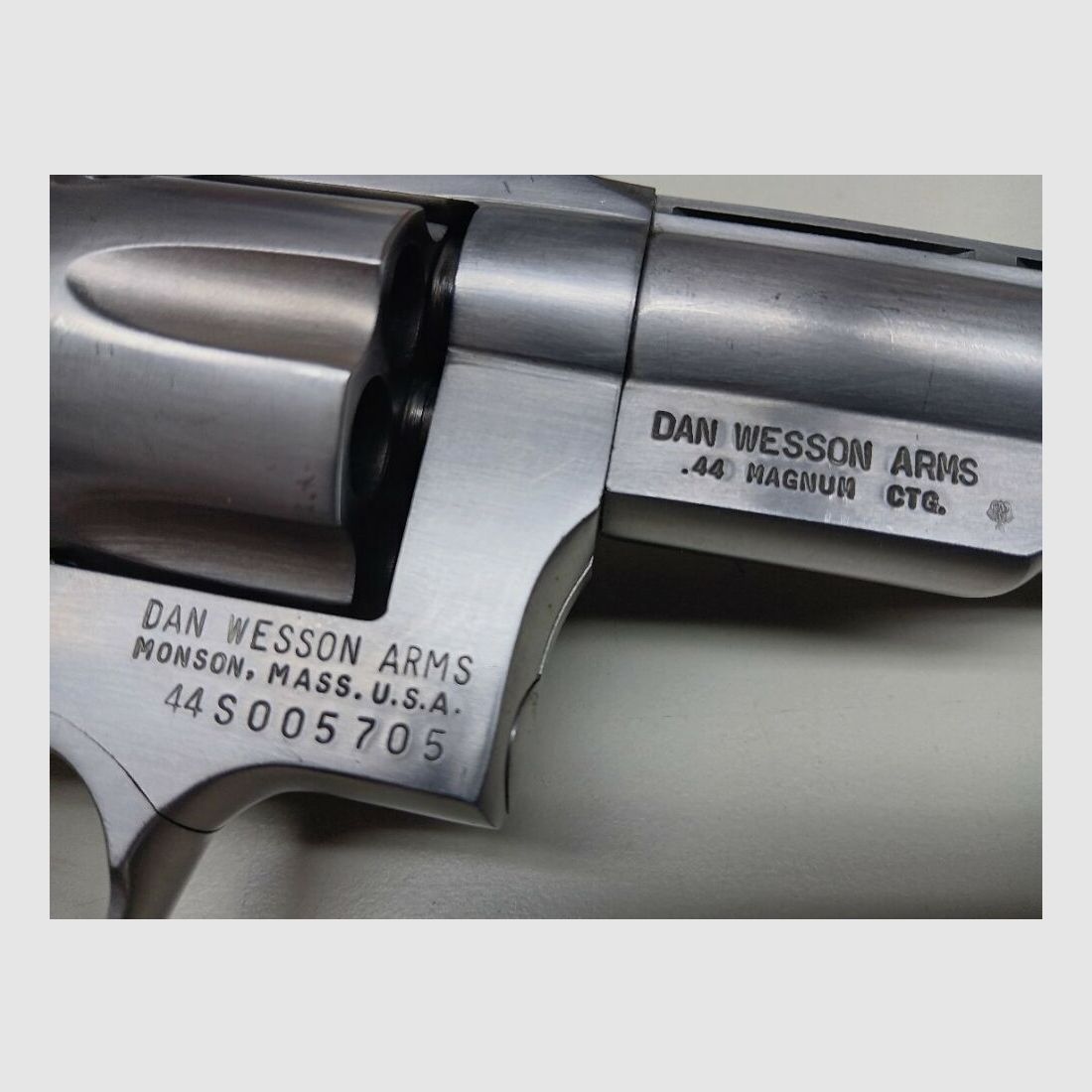 Dan Wesson Arms Mod. 744