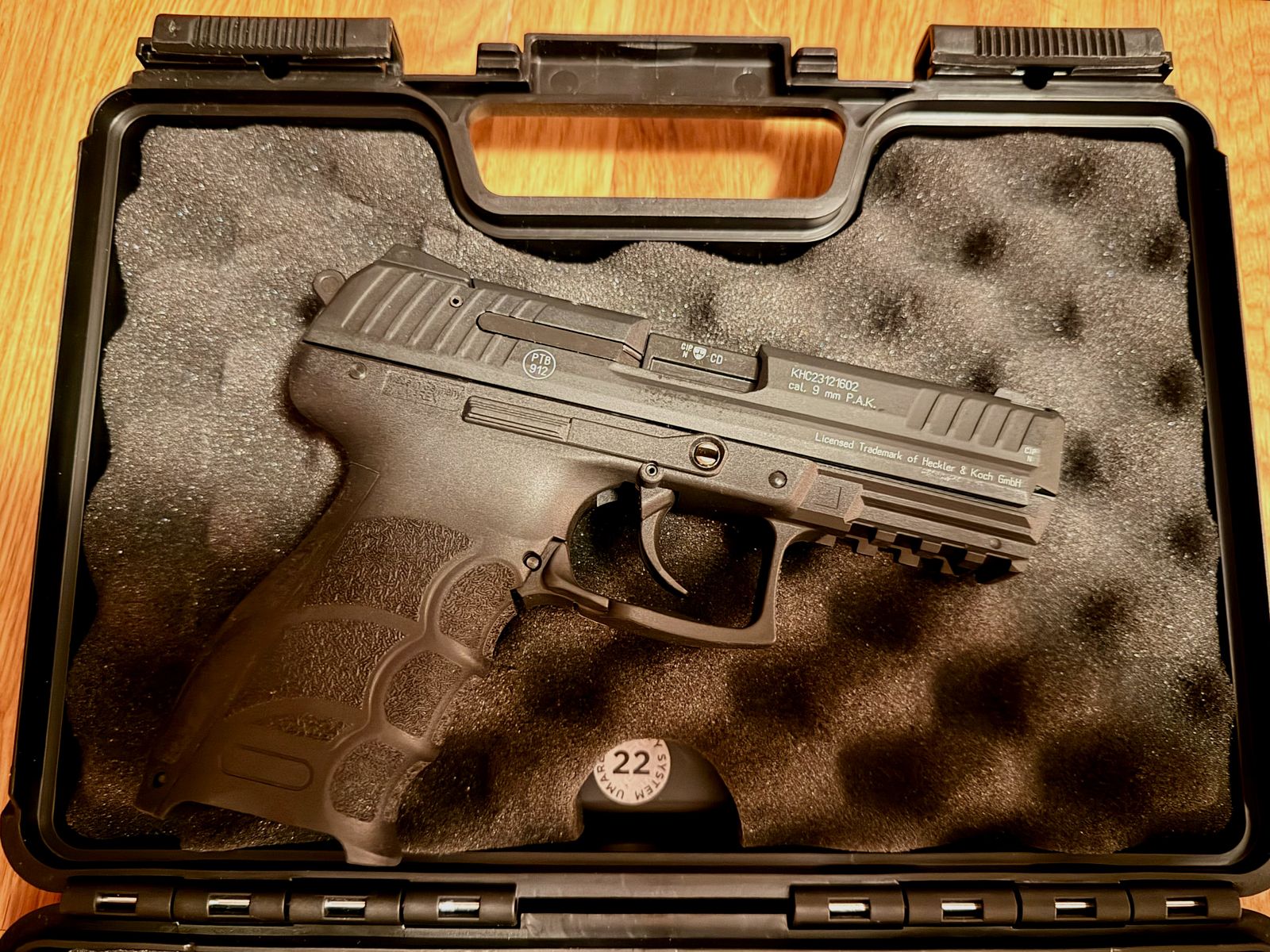 Umarex Heckler & Koch P30 blank firing pistol – caliber 9 mm P.A.K.