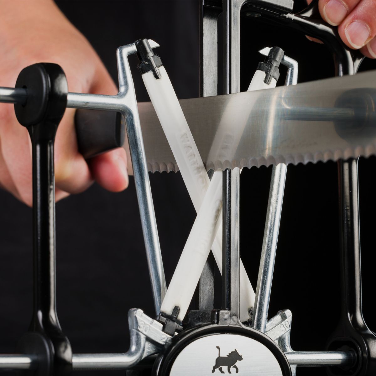 EUROHUNT V-Sharp A4 Messenslijper - Zwart