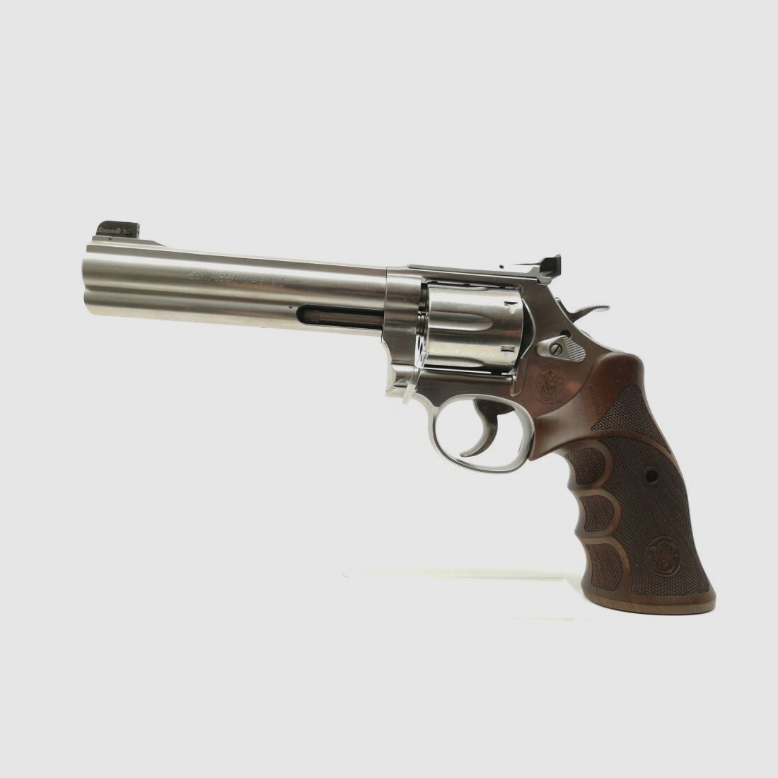 Smith & Wesson 686-6 Deluxe Match Master